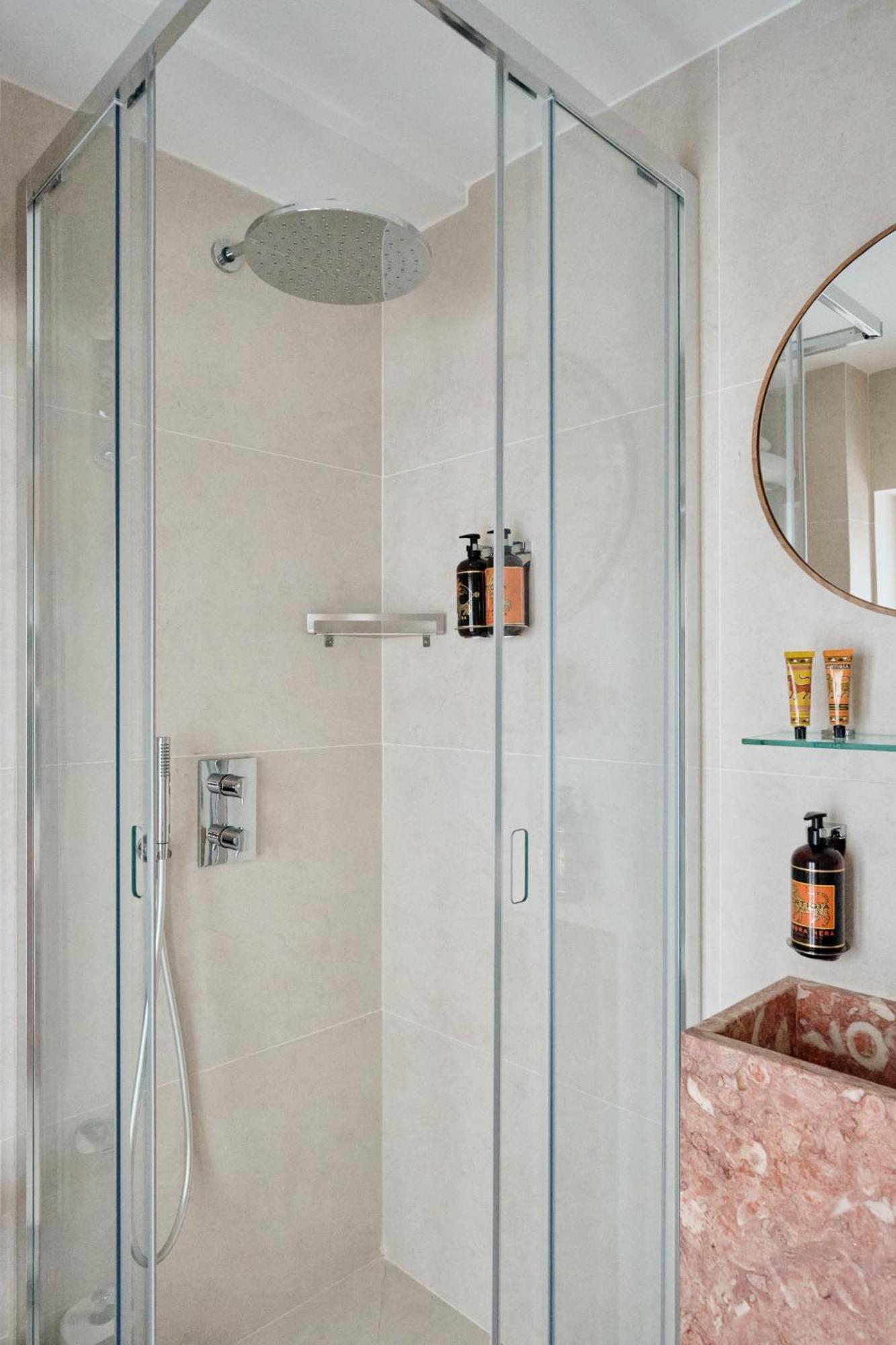 Elysée Montmartre Parigi