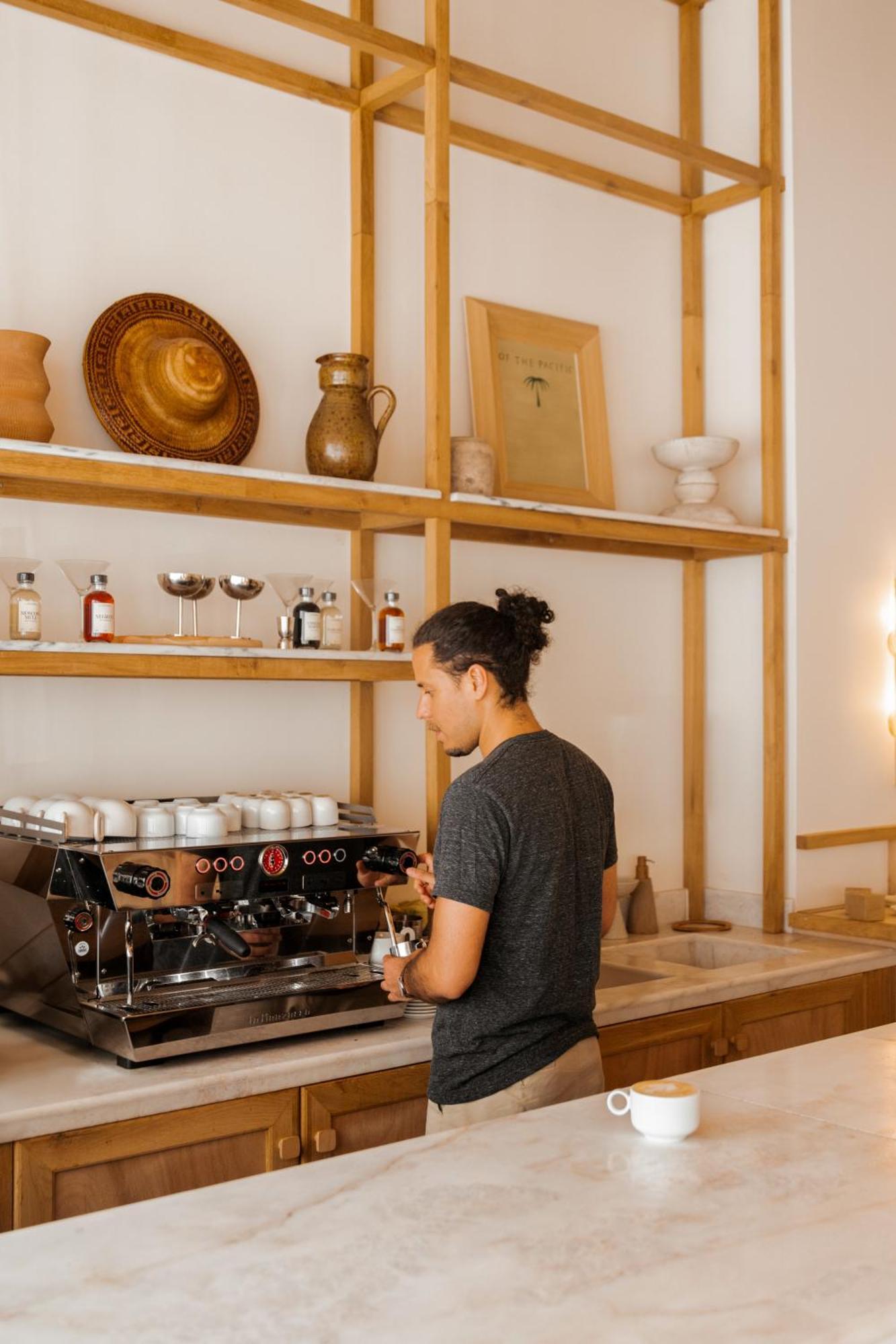 Hotel Elysee Montmartre