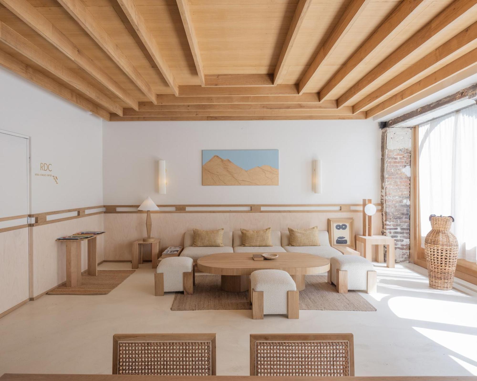 Elysee Montmartre Hotel 4*